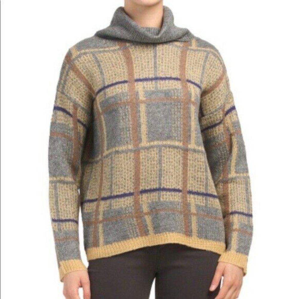 NEW Cocobleu Size Large Sweater Plaid Turtleneck
